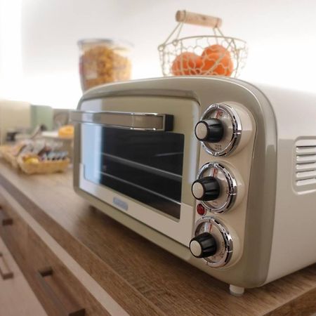 バーリIl Sogno Nel Cassettoアパートメント エクステリア 写真